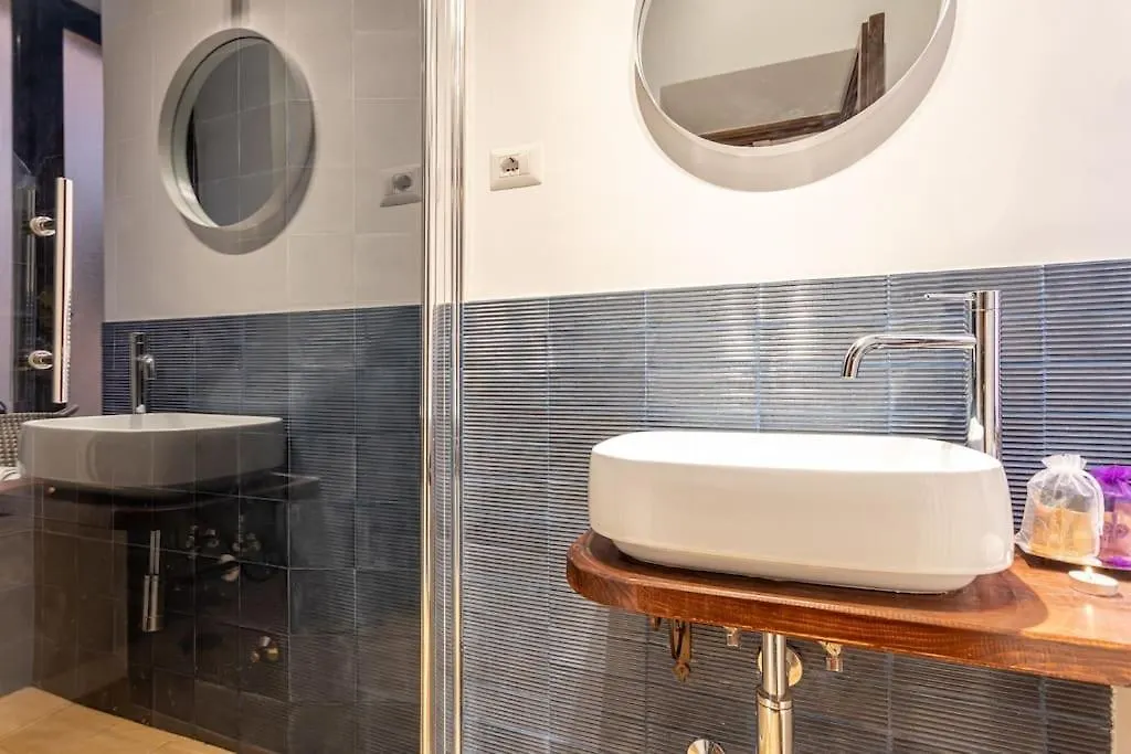 18 Ciancaleoni House Apartment Rome